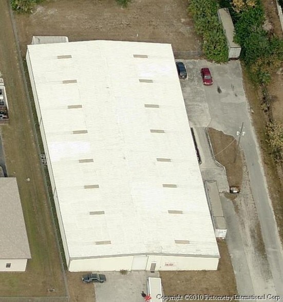 More Photos Of 10980 Enterprise Ave, Bonita Springs Warehouse For Lease