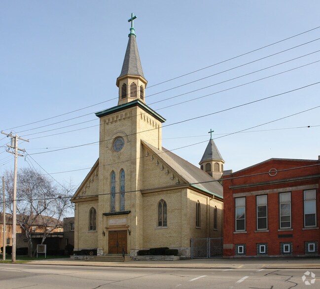 More Photos Of 935 Washington Rd, Kenosha Religious Facility For Sale