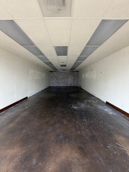More Photos Of 1480-1490 W Whittier Blvd, La Habra General Retail For Lease