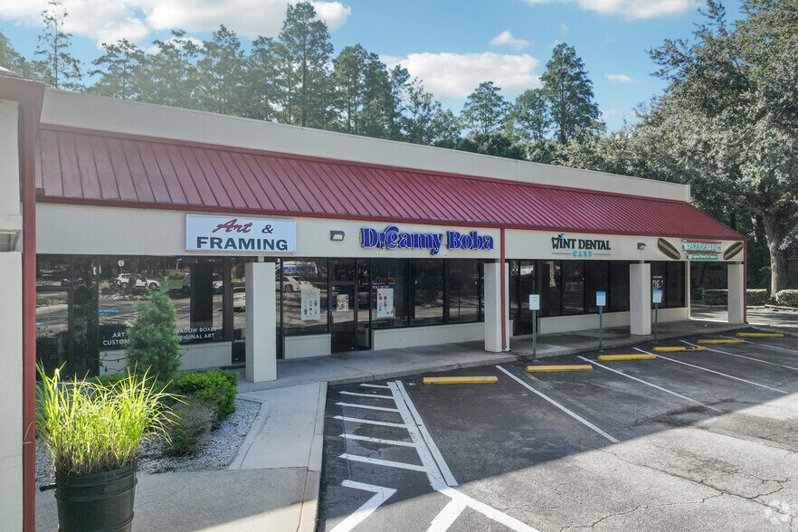 More Photos Of 8525-8549 Gunn Hwy, Odessa Unknown For Lease