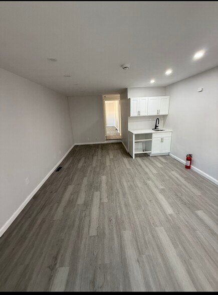 More Photos Of 523-525 Richey Ave, Collingswood Apartments For Sale