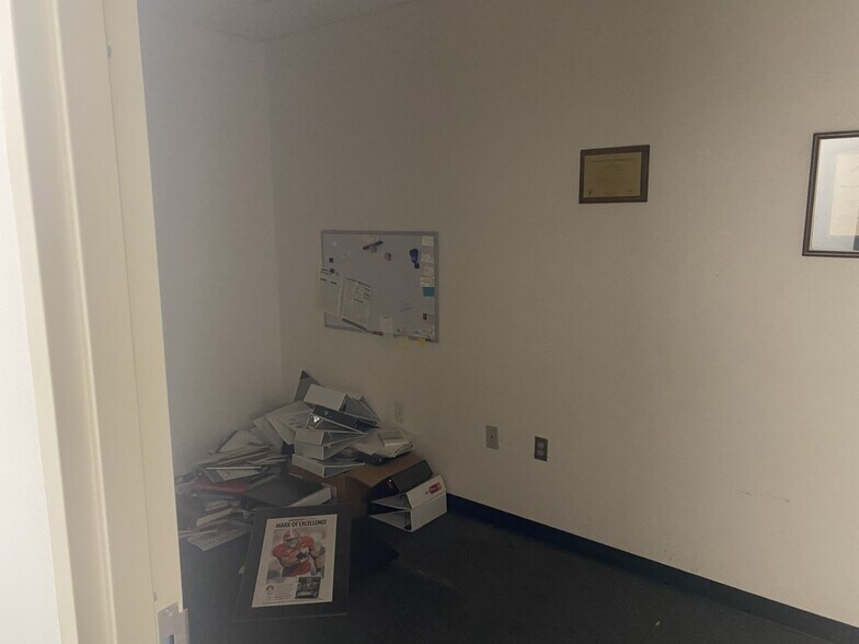 More Photos Of 131 E Broad St, Eufaula Medical For Sale