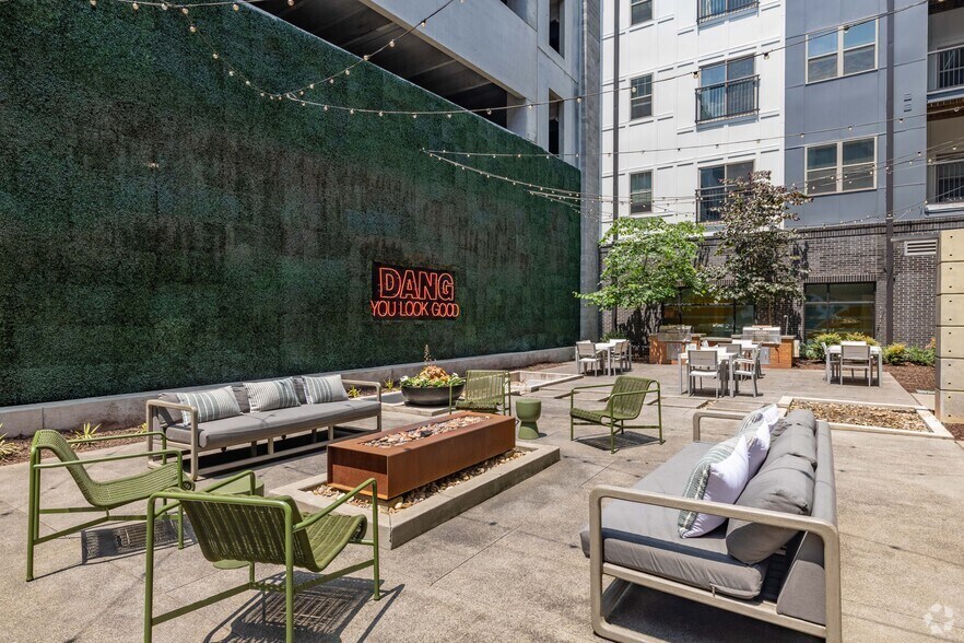 More Photos Of 120 S 5th St, Nashville Apartments For Lease