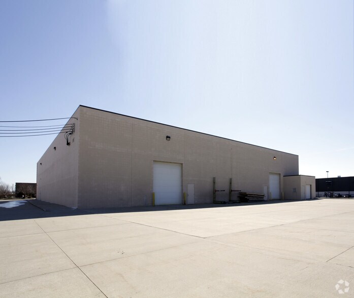 More Photos Of 44567 Morley Dr, Clinton Township Warehouse For Sale