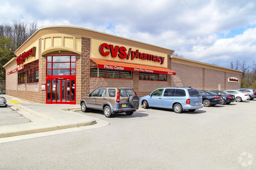 More Photos Of 2712 Peters Creek Rd, Roanoke Drugstore For Sale