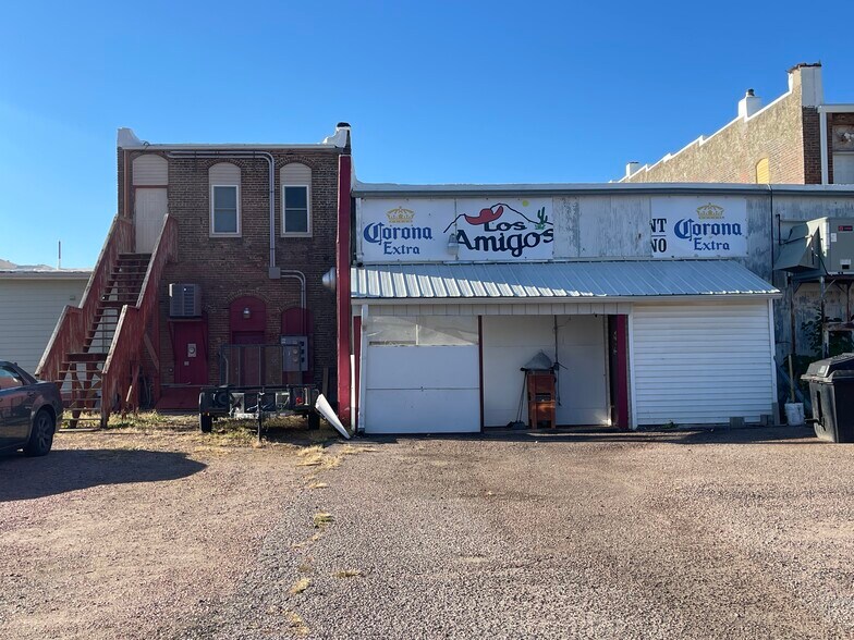 More Photos Of 105 W Main St, Elk Point Specialty For Sale