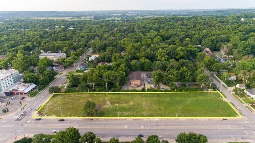 More Photos Of 1700 Anderson Ave, Manhattan Land For Sale