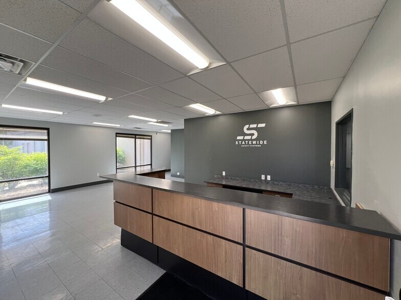 More Photos Of 4975 Paris St, Denver Warehouse For Lease