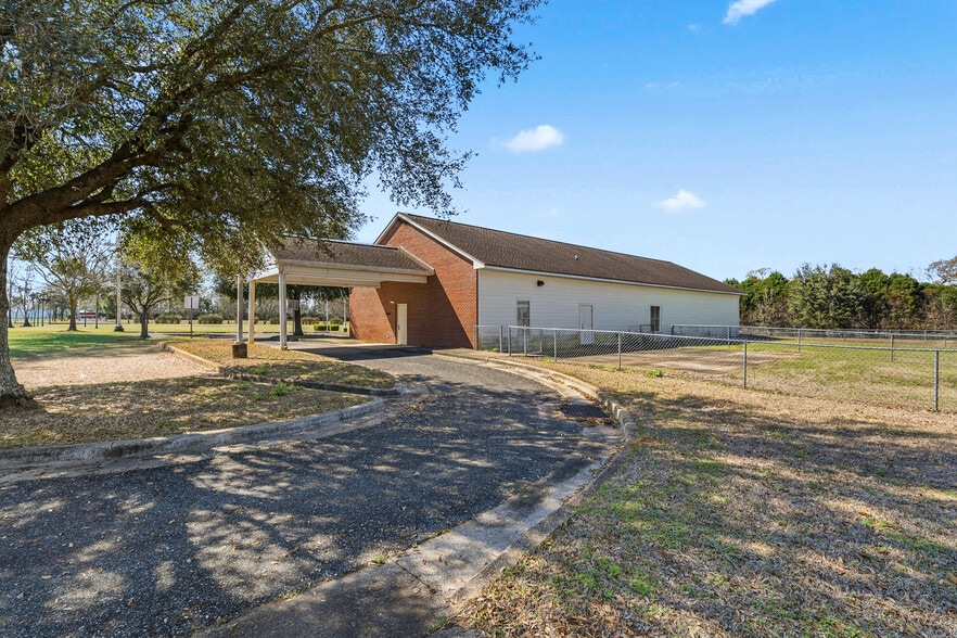 More Photos Of 2828 Harvest Rd, Jay Religious Facility For Sale