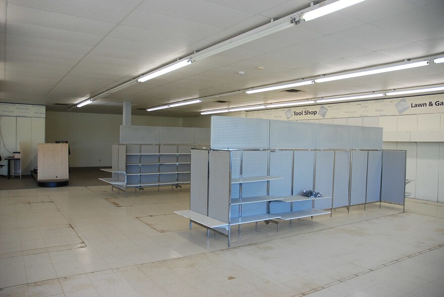 More Photos Of 6535 M-66 N, Charlevoix Storefront Retail Office For Sale