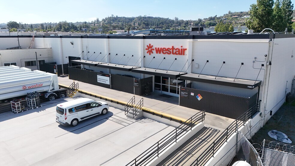 More Photos Of 1180 Marshall Ave, El Cajon Service For Lease