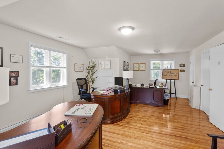 More Photos Of 2352 Jefferson Hwy, Waynesboro Office For Sale