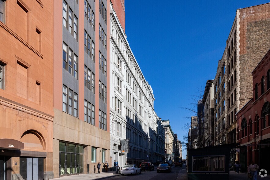 More Photos Of 115 W 18th St, New York Office For Lease