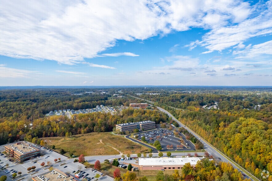 More Photos Of 11155 Red Run Blvd, Owings Mills Office For Lease