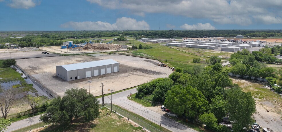 More Photos Of 4601 Eden Rd S, Mansfield Industrial For Sale