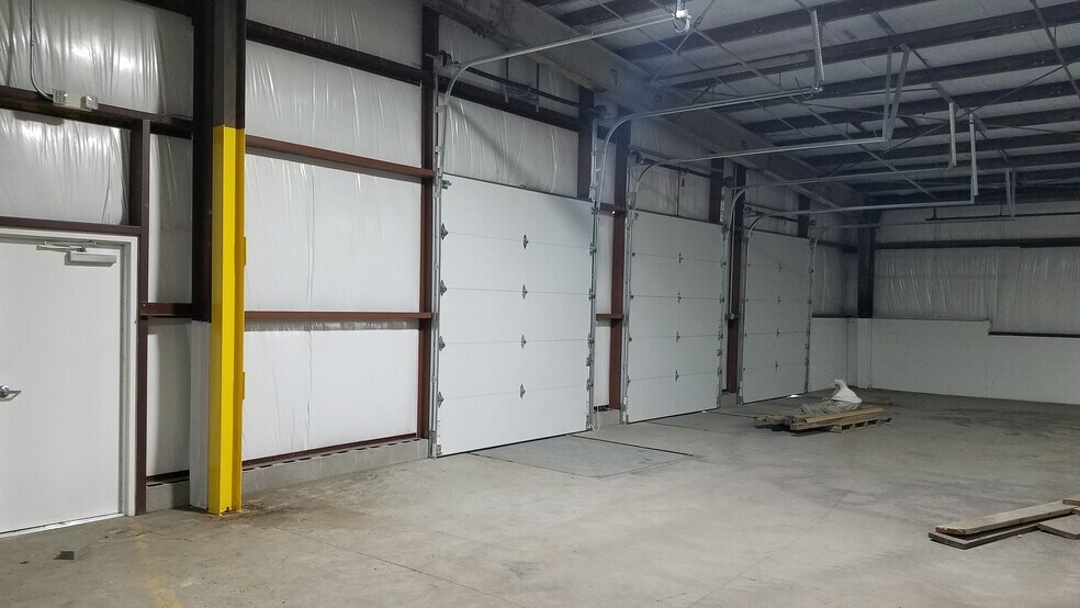 More Photos Of 5609 Center Hill Ave, Cincinnati Manufacturing For Lease