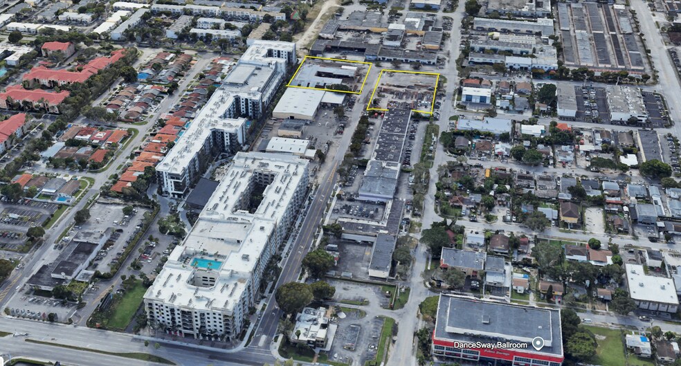 More Photos Of 4385 SW 70th Ct, Miami Manufacturing For Sale