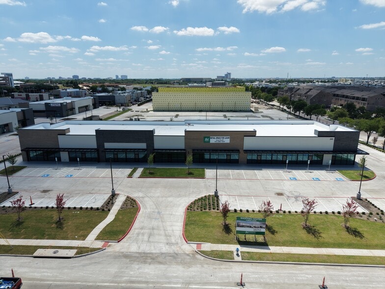 More Photos Of 245 Shiloh Rd, Plano Freestanding For Lease