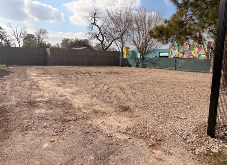 More Photos Of 1719 Oak Tree Dr, Houston Land For Lease