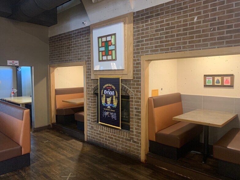 More Photos Of 165 E Boardwalk Dr, Fort Collins Restaurant For Sale