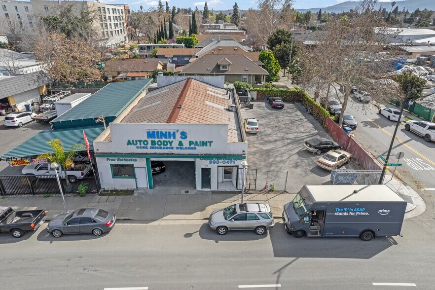 Primary Photo Of 452 W San Carlos St, San Jose Auto Repair For Sale