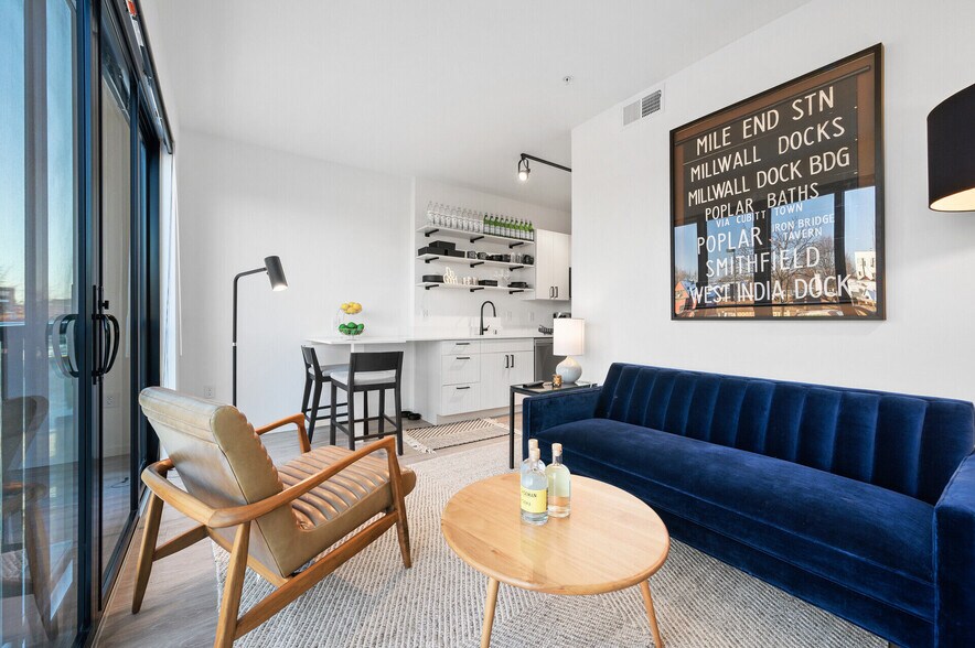 More Photos Of 2640 Nicollet Ave, Minneapolis Apartments For Sale