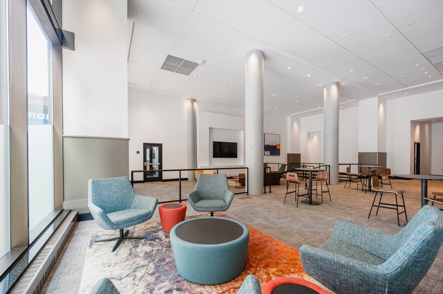 More Photos Of 360 Saint Peter St, Saint Paul Apartments For Lease
