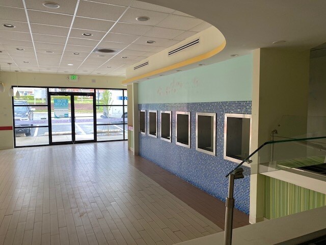 More Photos Of MD Exec Park - Joppa Rd & Lasalle Rd, Towson Office For Lease