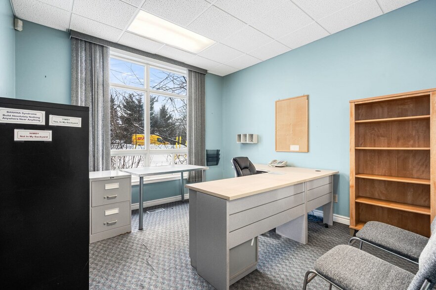 More Photos Of 1702 Beckwith 9th Line, Carleton Place Office For Sale