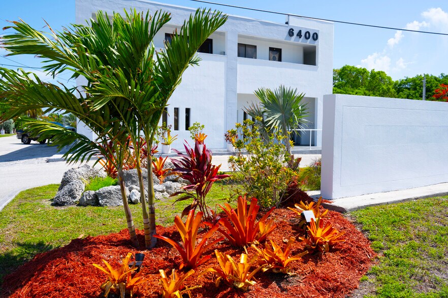 More Photos Of 6400 Overseas Hwy, Marathon Medical For Lease