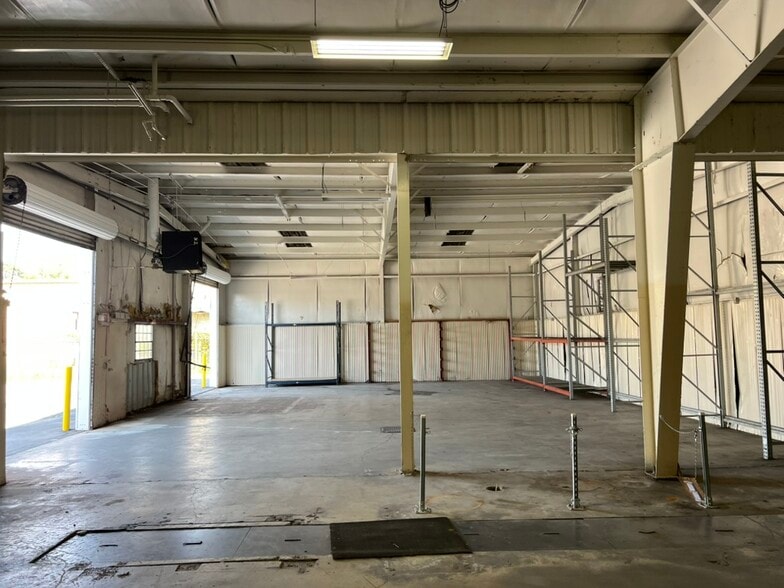 More Photos Of 6120 Airways Blvd, Chattanooga Warehouse For Sale