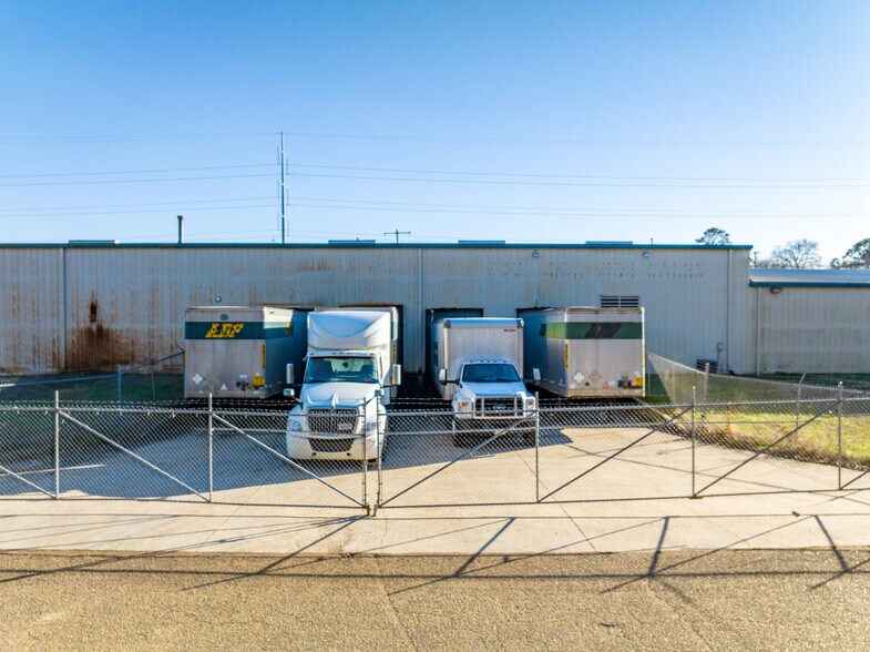 More Photos Of 555 US-80, Pearl Warehouse For Sale