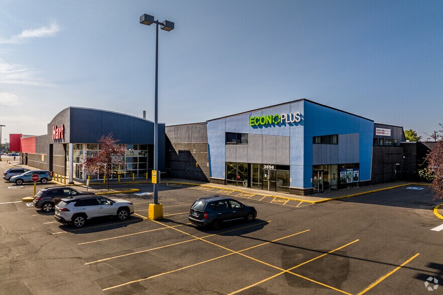 More Photos Of 3900 Boul Taschereau, Longueuil Unknown For Lease