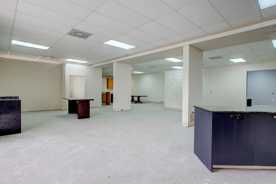 More Photos Of 3705 Old Lewis Speedway, Saint Augustine Warehouse For Sale