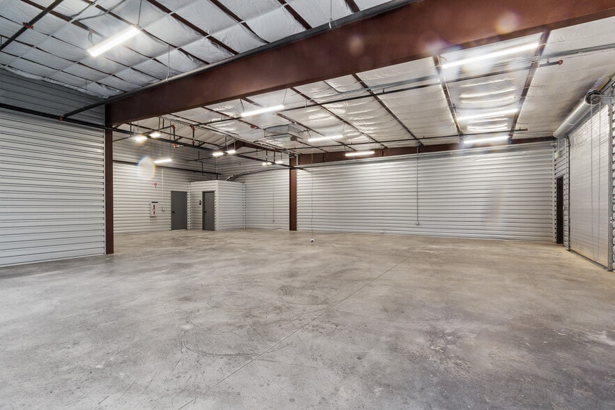 More Photos Of 304 Center Dr., Glenwood Springs Light Manufacturing For Lease