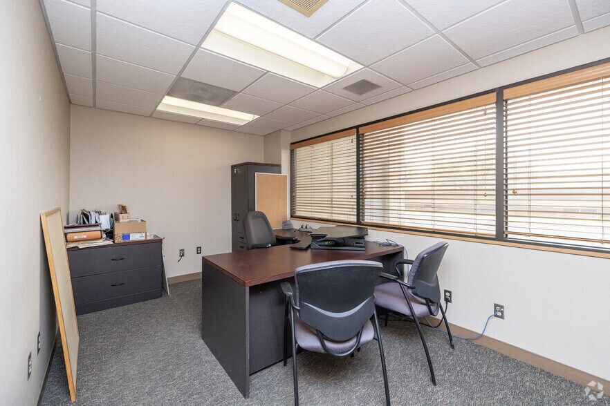 More Photos Of 707 E Front Ave, Bismarck Office For Sale