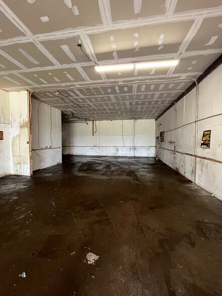 More Photos Of 988 County Route 57, Schroeppel Self Storage For Lease