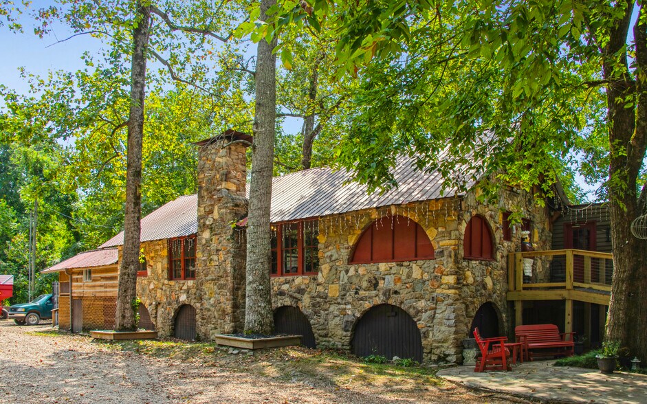 More Photos Of 299 Natural Bridge Park Rd, Waynesboro Specialty For Sale