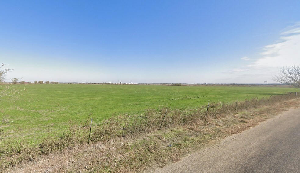 More Photos Of 2338 County Road 1125, Cleburne Land For Sale