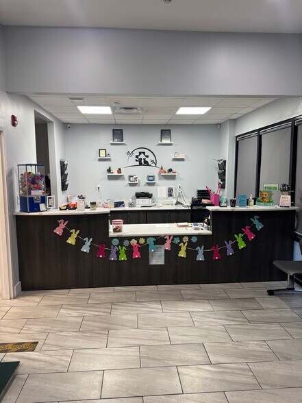 More Photos Of 7 Cuthbert Blvd, Oaklyn Office For Sale
