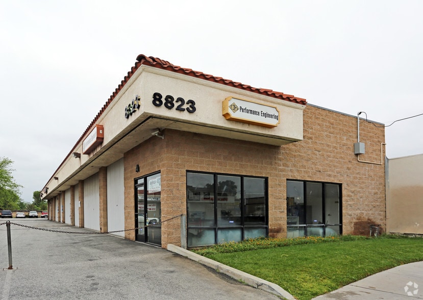 Primary Photo Of 8823 Painter Ave, Whittier Auto Repair For Lease