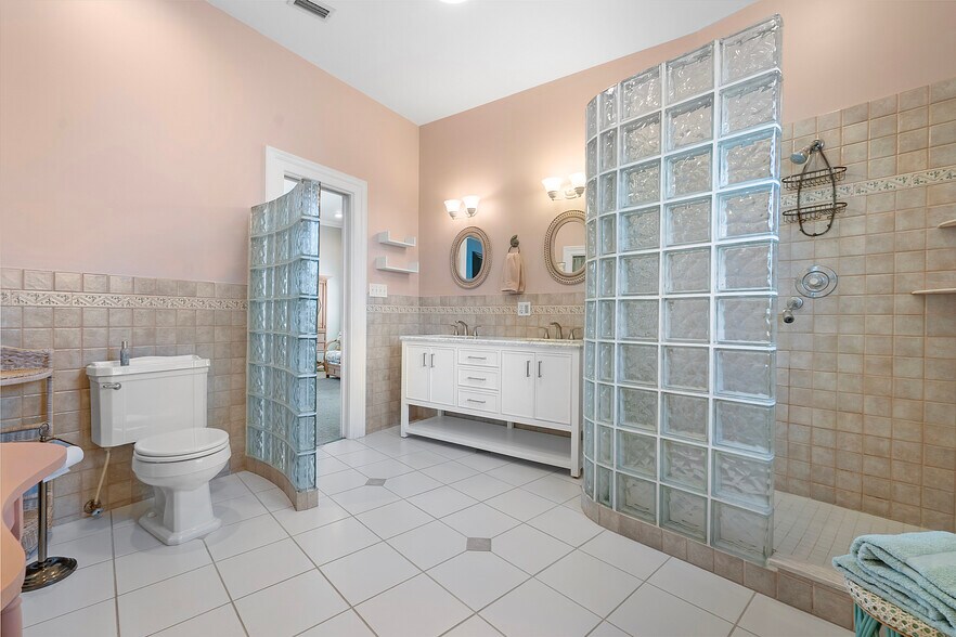 More Photos Of 7709 Ridgewood Ave, Cape Canaveral Apartments For Sale