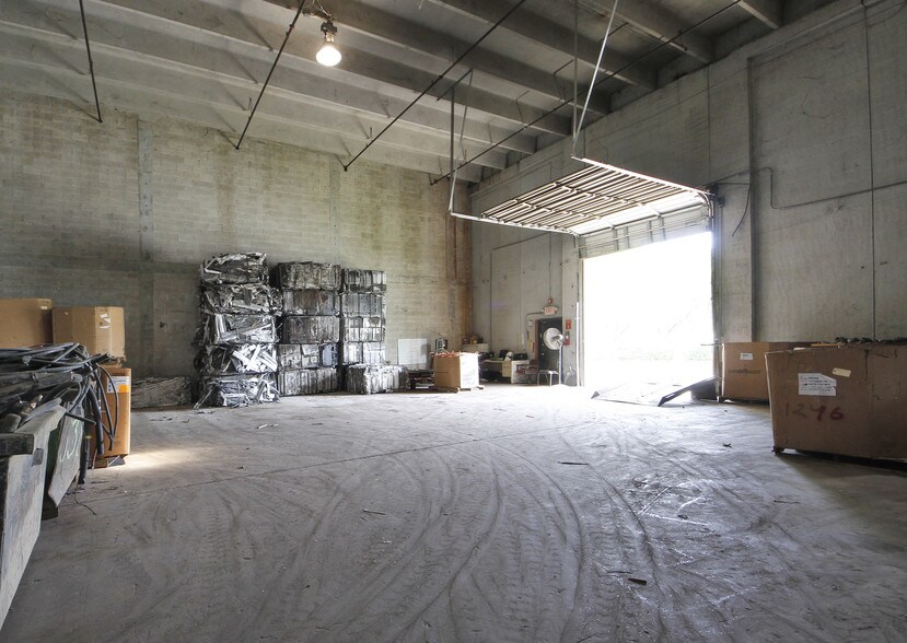 1571 N Powerline Rd, Pompano Beach, FL 33069 Industrial For Lease