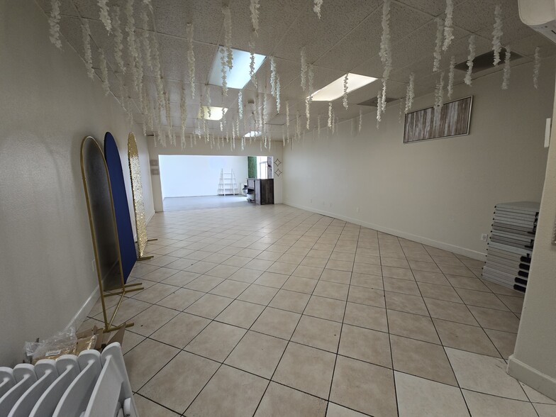 More Photos Of 7579-7581 Monterey St, Gilroy Storefront Retail Office For Sale
