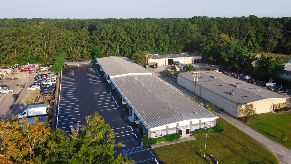 More Photos Of 4748 Franchise St, North Charleston Distribution For Lease