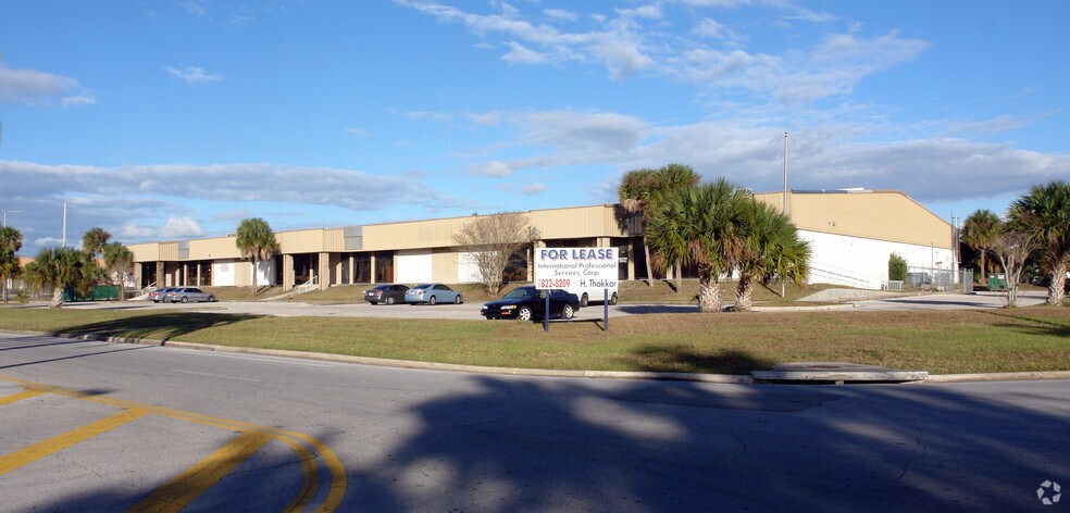 Primary Photo Of 3415 Bartlett Blvd, Orlando Manufacturing For Sale