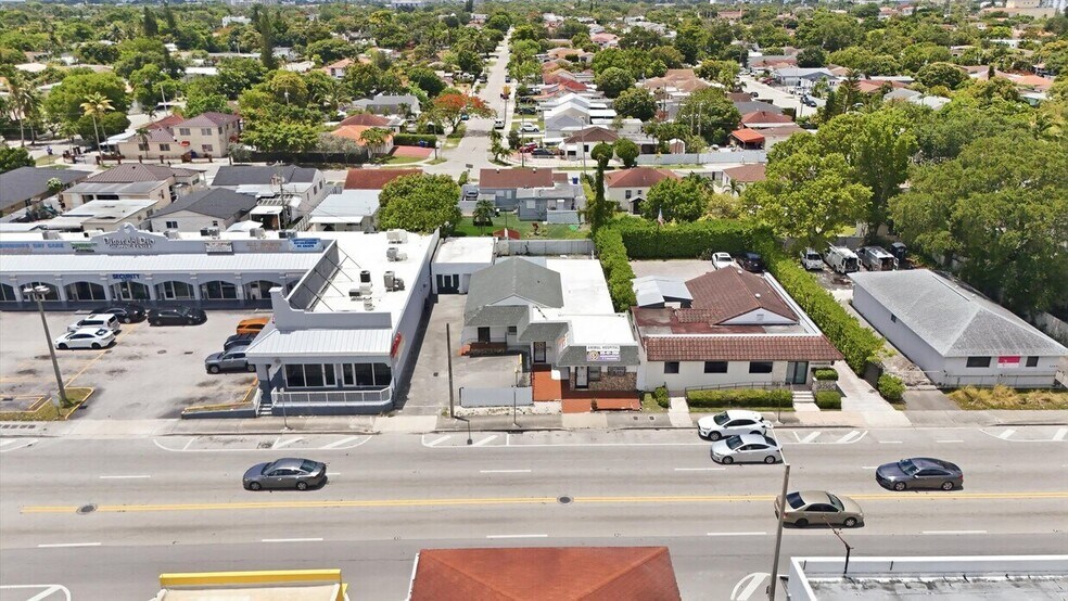 More Photos Of 3240 NW 7th St, Miami Office For Sale