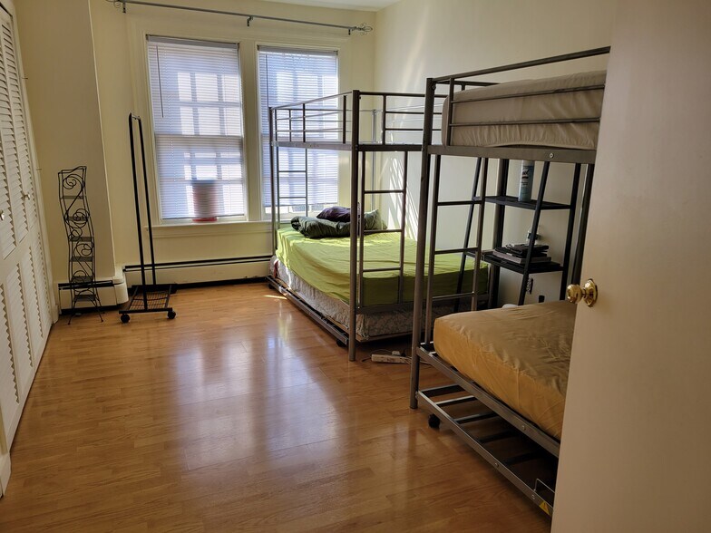 More Photos Of 1075 Queen Anne Rd, Teaneck Religious Facility For Sale