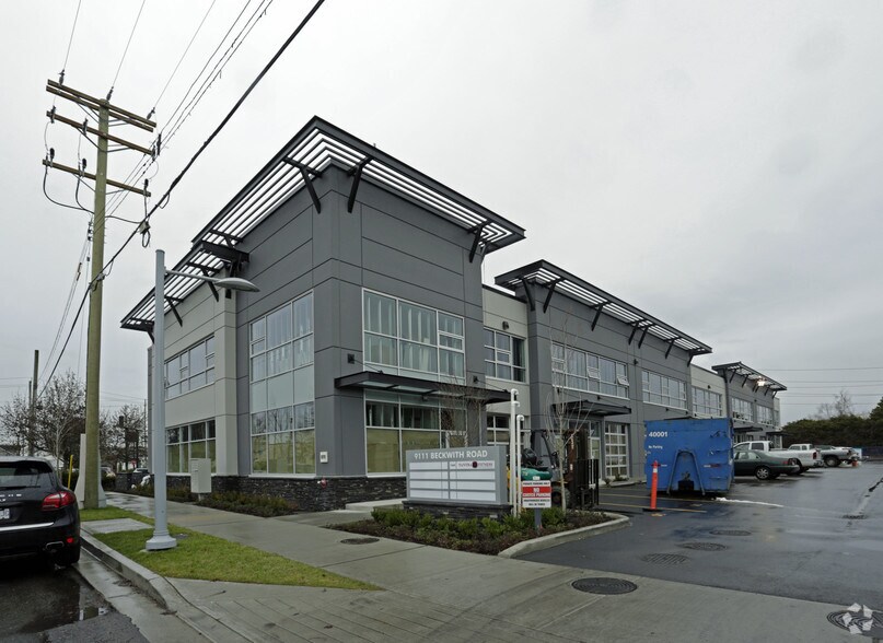 More Photos Of 9111 Beckwith Rd, Richmond Warehouse For Lease