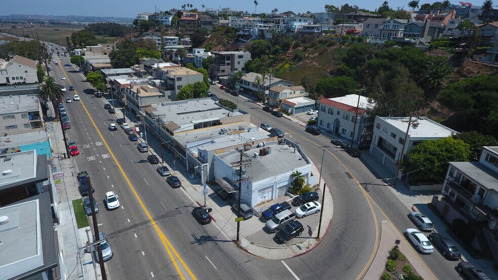 More Photos Of 316 Culver Blvd, Playa Del Rey Storefront Retail Office For Sale